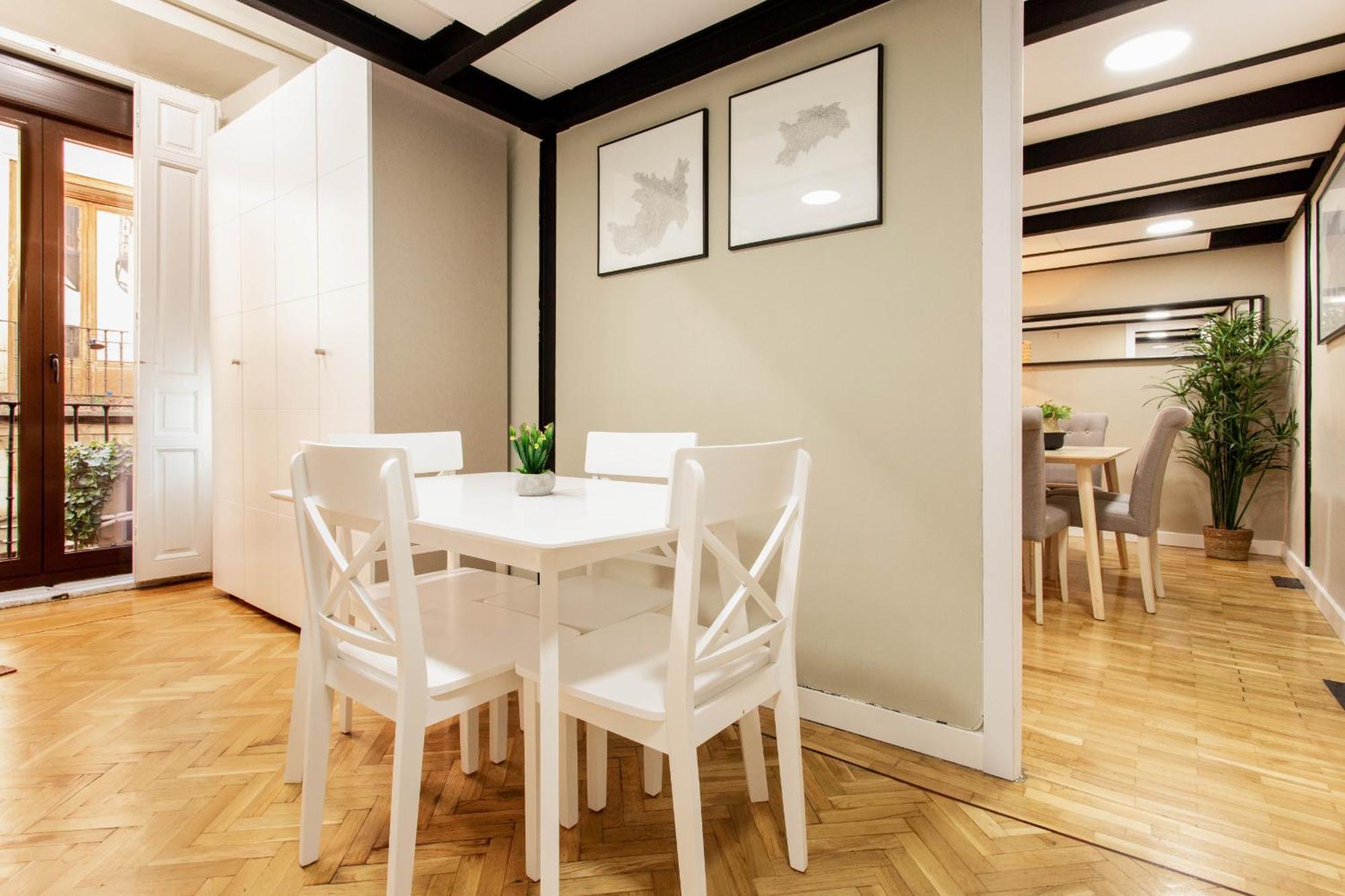 Апартаменти Tirso Loft En Мадрид Екстер'єр фото