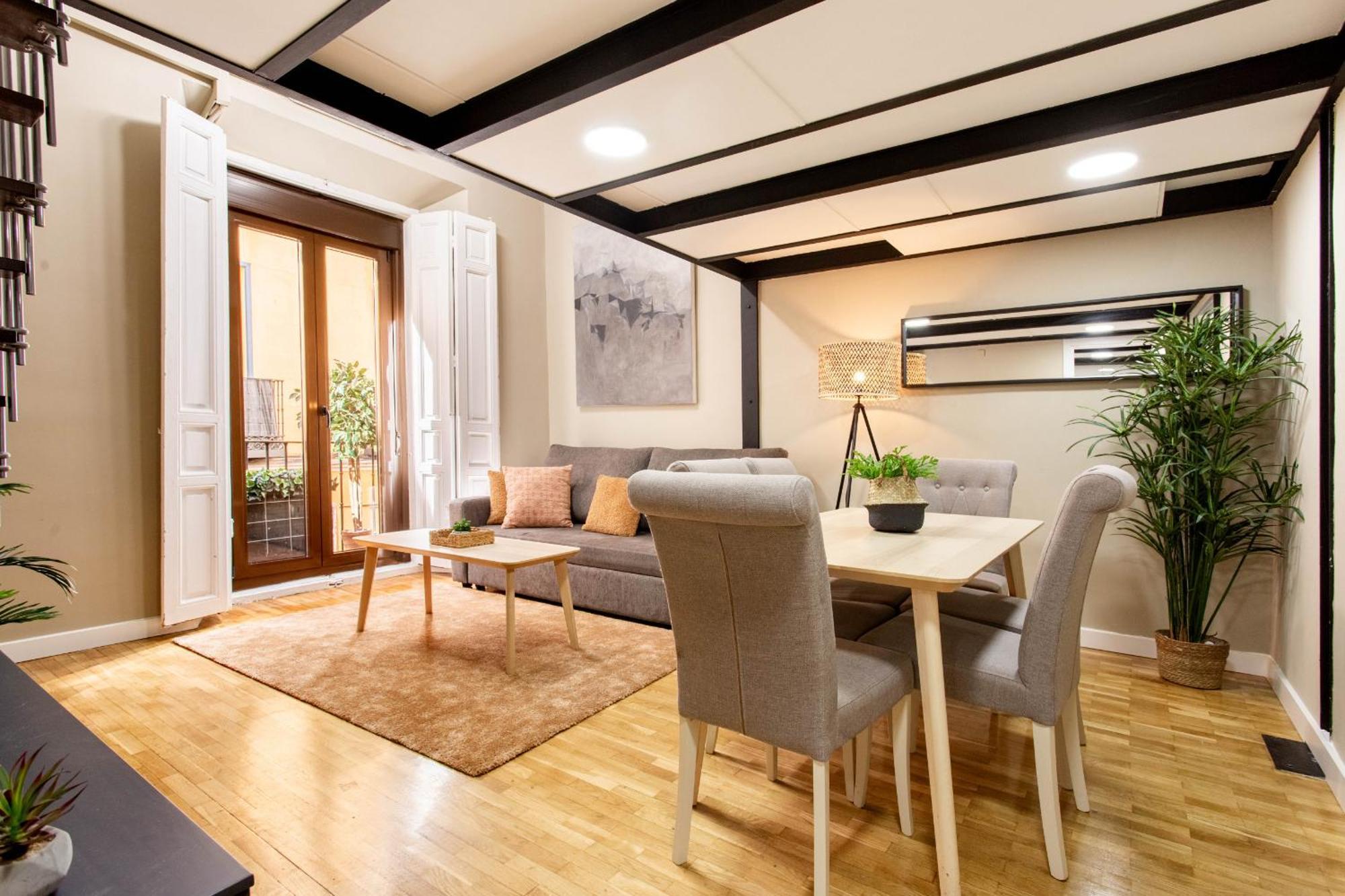 Апартаменти Tirso Loft En Мадрид Екстер'єр фото